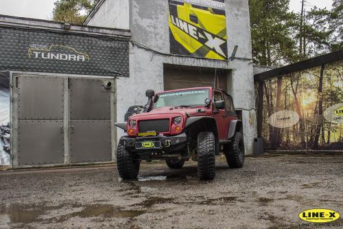 Jeep-Wrangler-3-door-full-red-1